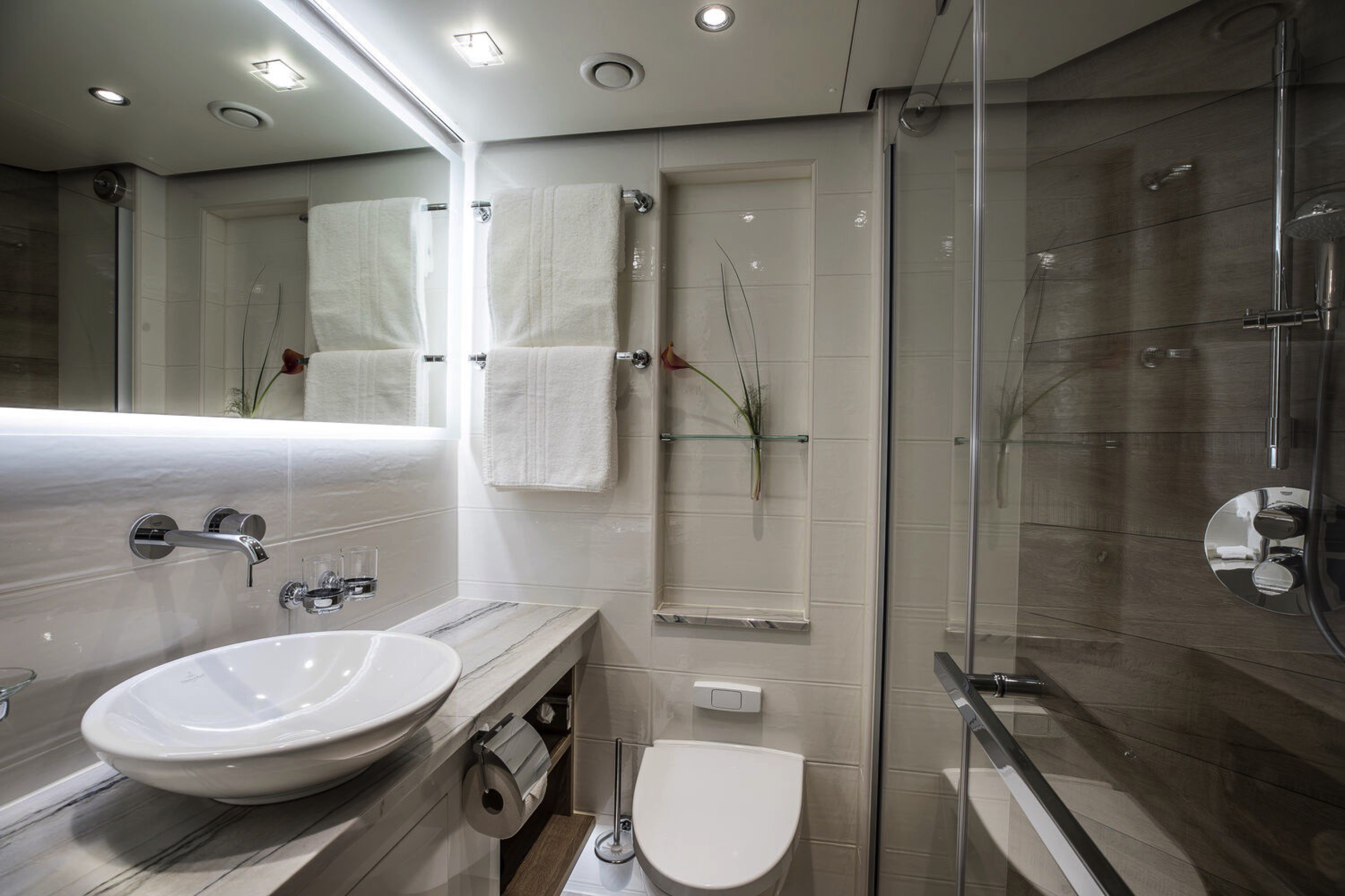 Standard Suite